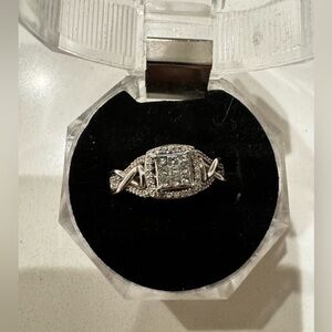 Hallmark Diamonds Promise Ring 1/4 ct tw Sterling Silver